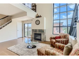 Photo #2: 9648642 Listing 