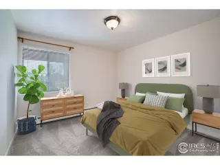 Photo #6: 964870 Listing