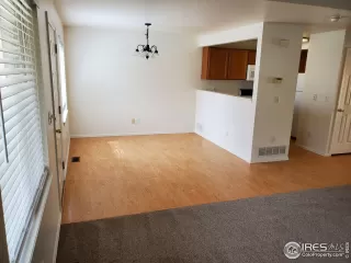 Photo #2: 964871 Listing 