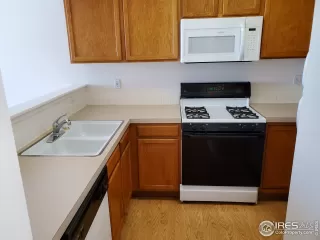 Photo #6: 964871 Listing 