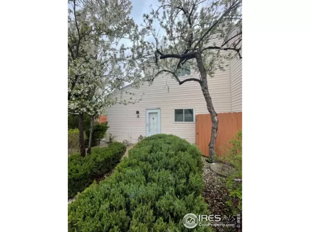 MLS: 964953 Condo For Sale