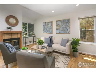 Photo #3: 965039 Listing 