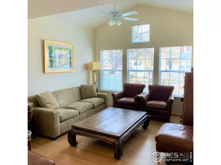 Photo #2: 965043 Listing 