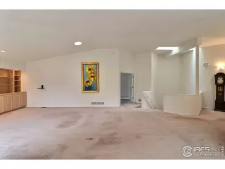 Photo #4: 965073 Listing