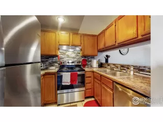 Photo #6: 965086 Listing