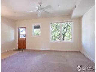 Photo #3: 965120 Listing