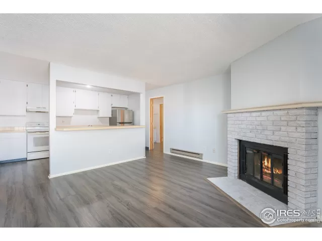 MLS: 965148 Condo For Sale