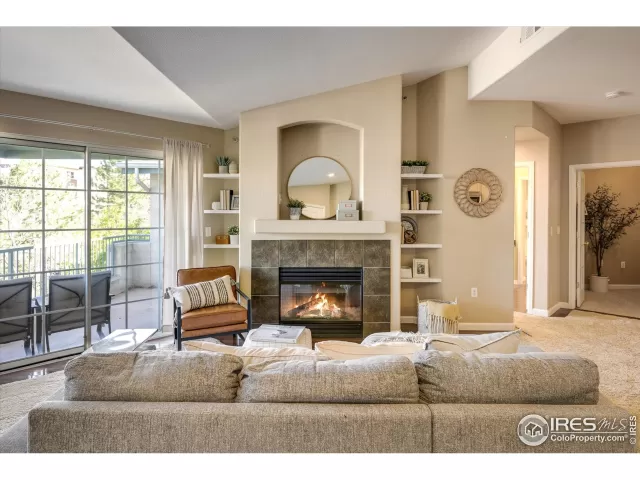 MLS: 965191 Condo For Sale