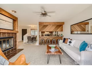 Photo #4: 965218 Listing