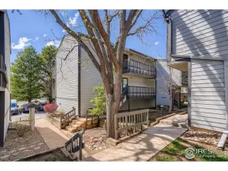Photo #5: 965218 Listing