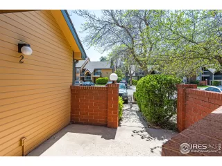 Photo #4: 965285 Listing