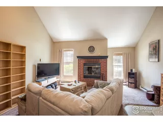 Photo #6: 965285 Listing