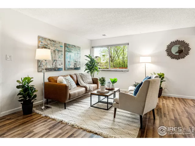 MLS: 965358 Condo For Sale