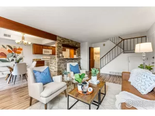 Photo #6: 965358 Listing 