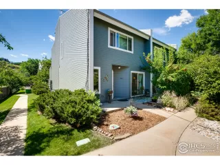 More Details about MLS # 965388 : 1749 ALPINE AVE 10 BOULDER CO 80304