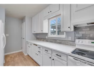 Photo #4: 965396 Listing 