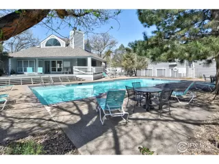 Photo #3: 965431 Listing 