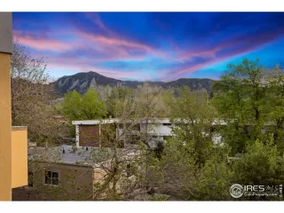 Photo #1: 965498 Listing