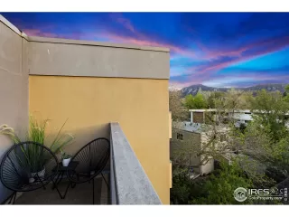 Photo #2: 965498 Listing