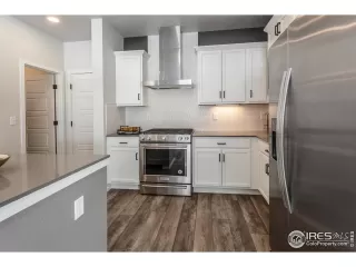 Photo #5: 965531 Listing 