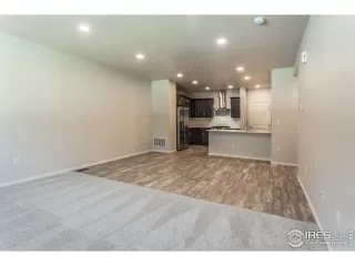 Photo #2: 965533 Listing