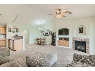 Photo #4: 965609 Listing