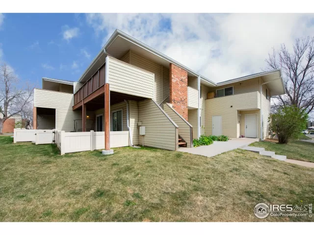 MLS: 965679 Condo For Sale
