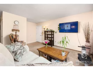 Photo #4: 965679 Listing 