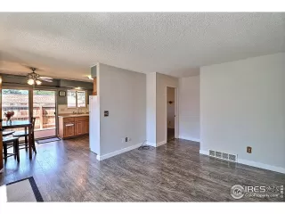 Photo #4: 965767 Listing 