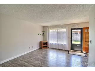 Photo #5: 965767 Listing 