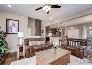 Photo #5: 965774 Listing