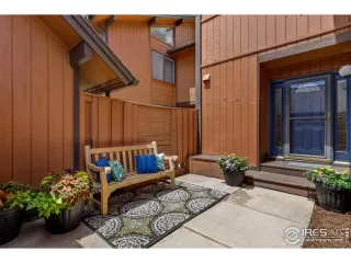 Photo #1: 965786 Listing