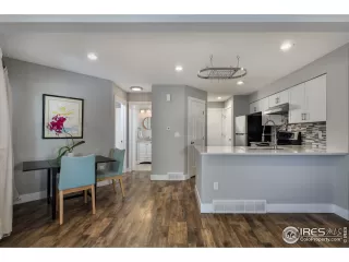 Photo #6: 965842 Listing