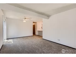 Photo #3: 965917 Listing