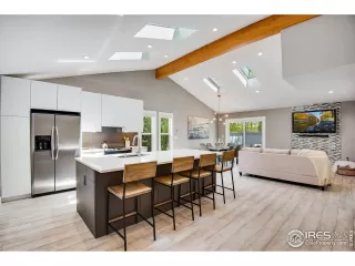 Photo #3: 965931 Listing 