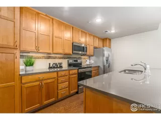 Photo #2: 965995 Listing 