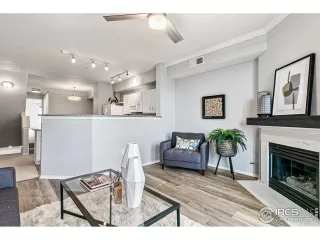 Photo #3: 966040 Listing