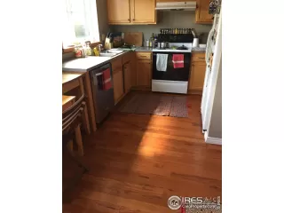 Photo #5: 966048 Listing