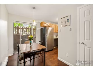 Photo #4: 966098 Listing