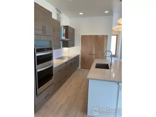 Photo #3: 966116 Listing