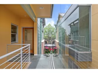 Photo #2: 9661368 Listing