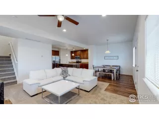 Photo #5: 966140 Listing 