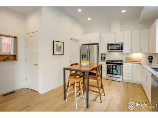 Photo #2: 966188 Listing 