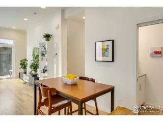 Photo #5: 966188 Listing 