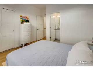 Photo #6: 966188 Listing 