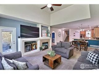 Photo #4: 966201 Listing