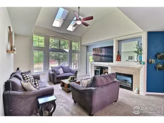 Photo #6: 966201 Listing
