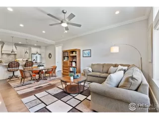 Photo #6: 966319 Listing