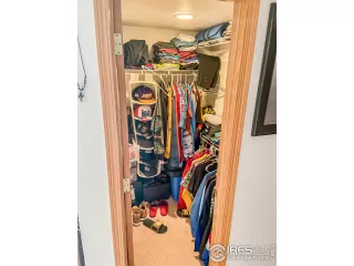 Photo #6: 966338 Listing