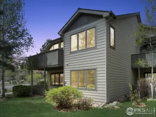 Photo #3: 966385 Listing